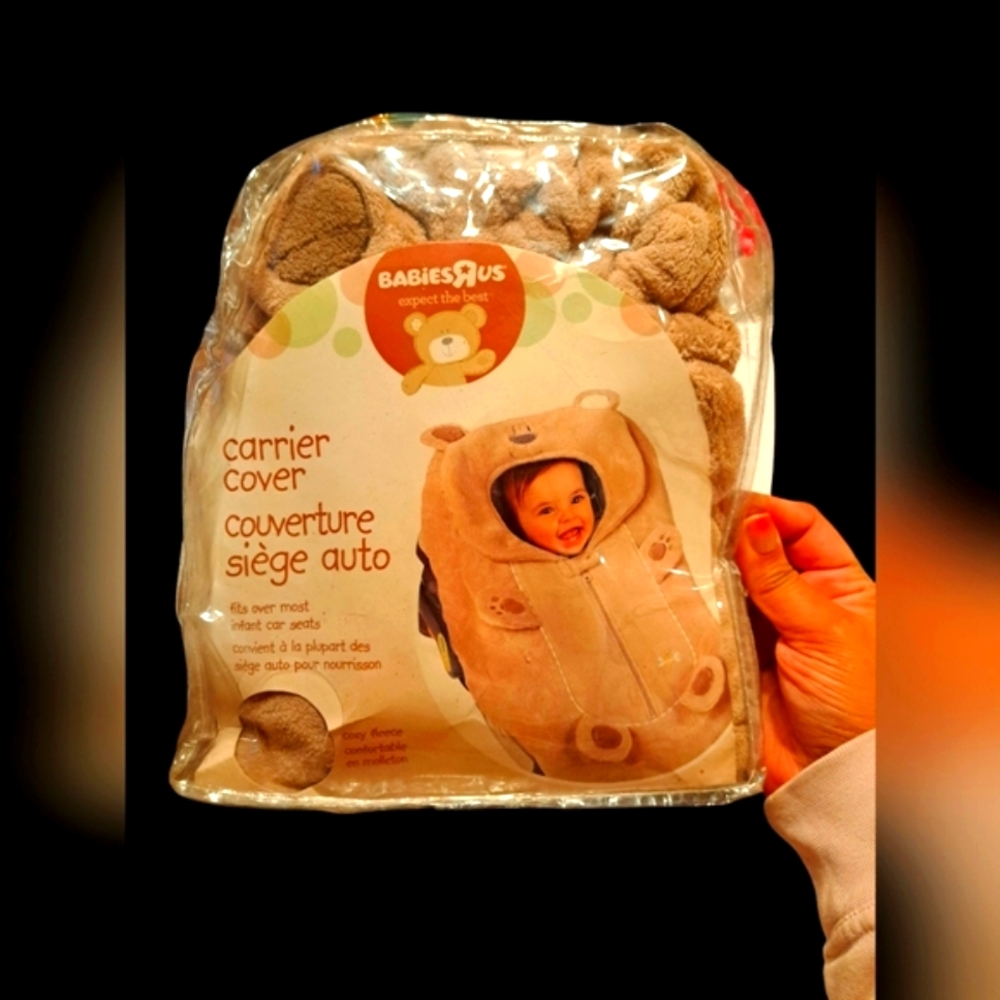 🆕️ BabiesRus Cozy Teddy Carseat Cover NWT